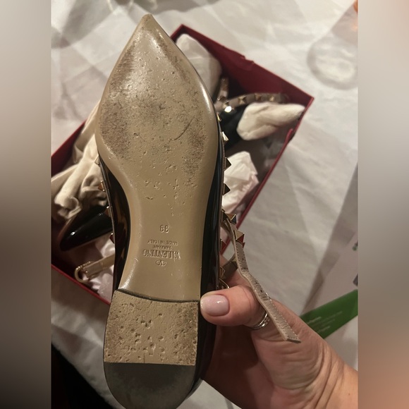 Valentino Shoes in size 39 - Picture 2 of 3